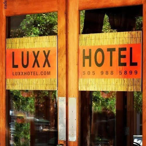 Luxx Boutique Hotel Санта-Фе Экстерьер фото